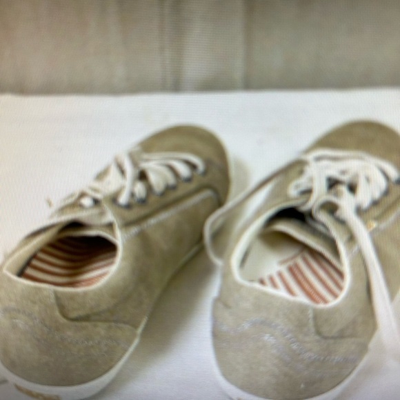 Taos mens taupe lace up shoes size 11 - Picture 3 of 7